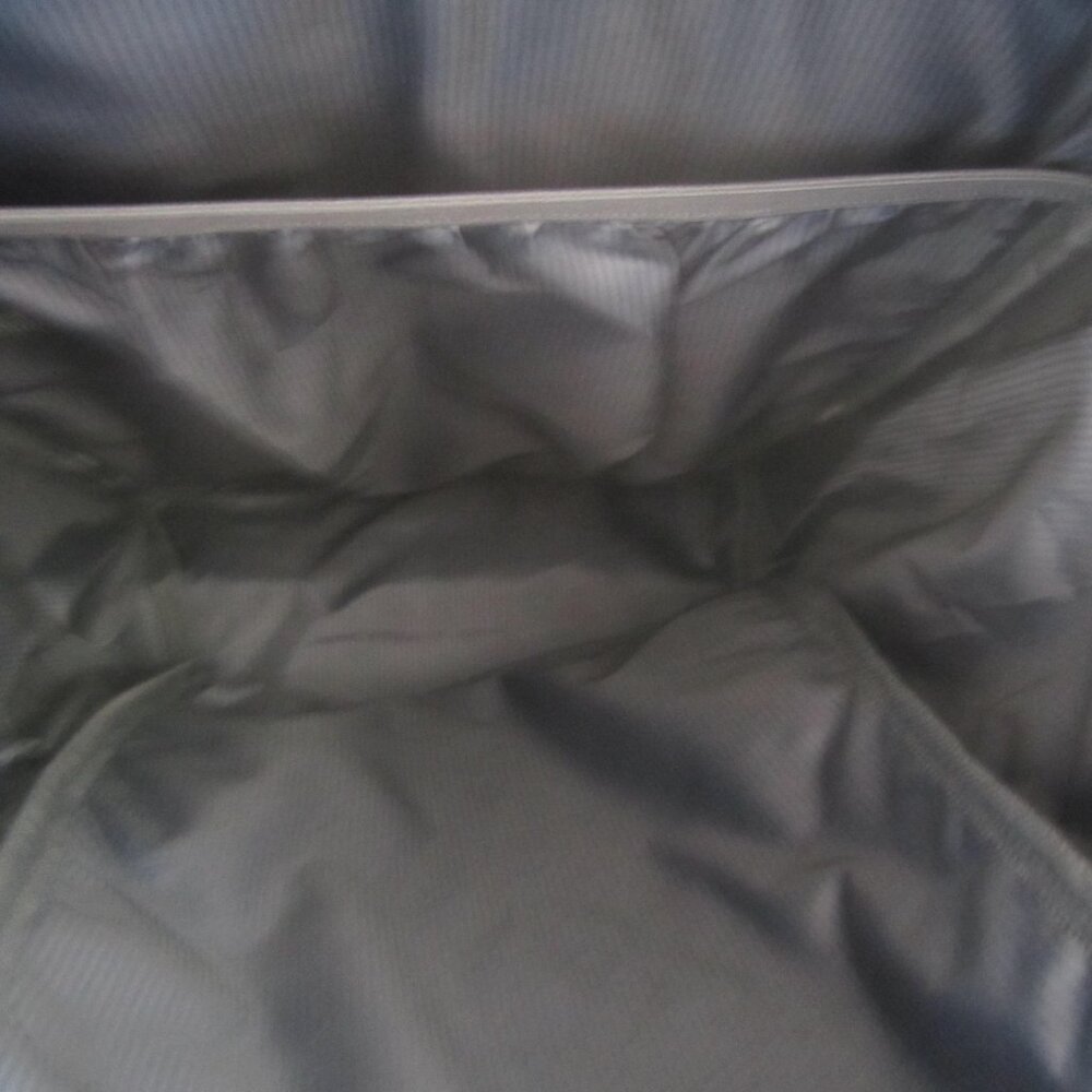 Herschel Iona Backpack Navy, NEW - Picture 8 of 10